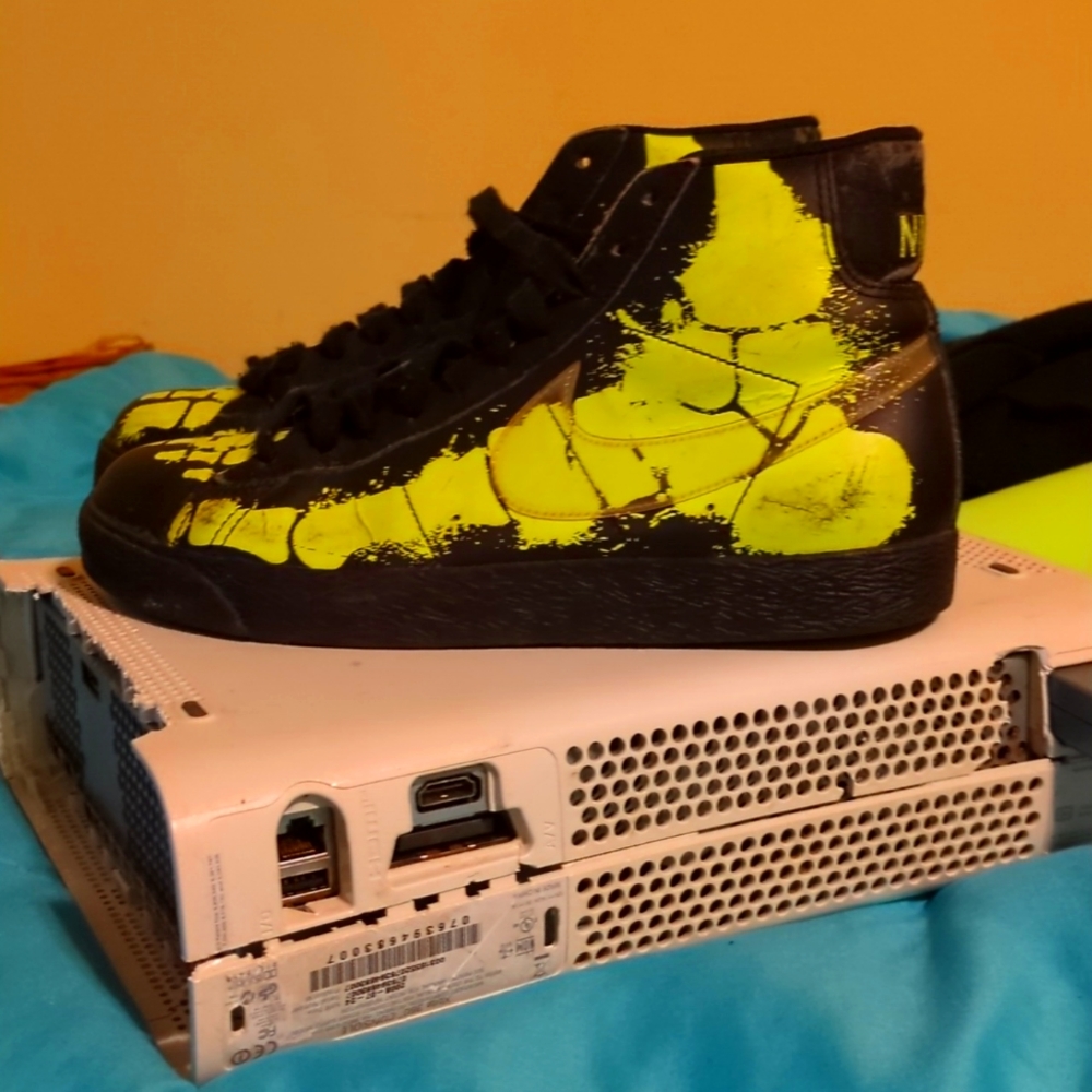 Shoes